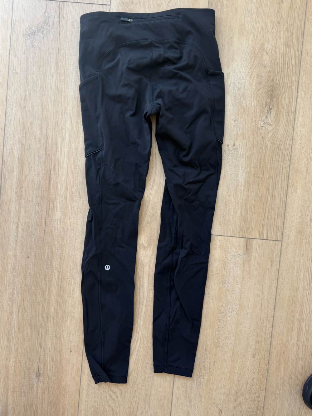 Black Athletic Leggings LULULEMON - Picture 2 of 3